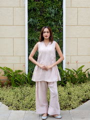 Ira Hand-Embroidered Kurta Set